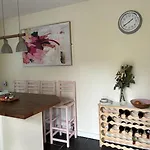 The Lodge-cozy And Serene Holiday home Cavan