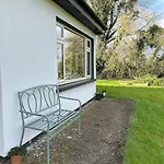 The Lodge-cozy And Serene Holiday home