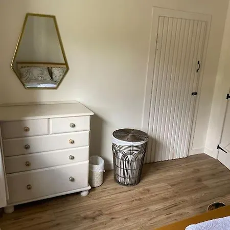 Holiday home The Lodge-cozy And Serene