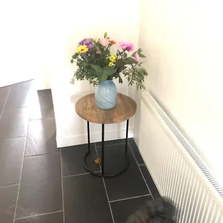 The Lodge-cozy And Serene