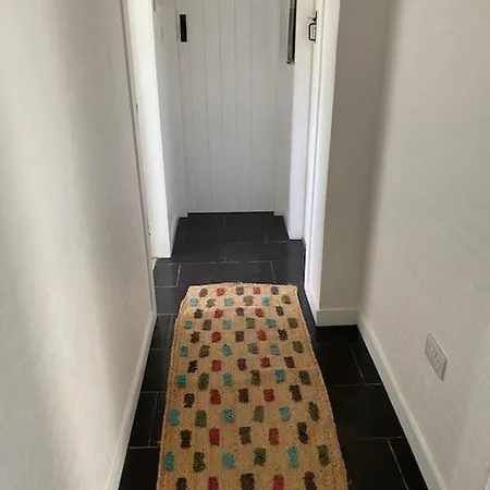 The Lodge-cozy And Serene Holiday home *