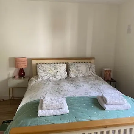 The Lodge-cozy And Serene Feriehus *
