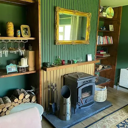 The Lodge-cozy And Serene 度假居
