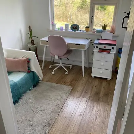 Holiday home The Lodge-cozy And Serene Cavan