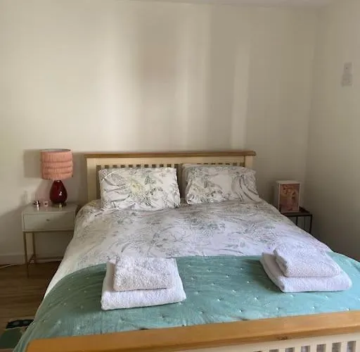 The Lodge-cozy And Serene Holiday home *